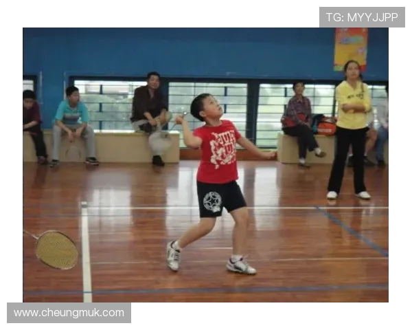 最新体育赛事比分更新：篮球足球网球羽毛球等多项比赛即时战况全览