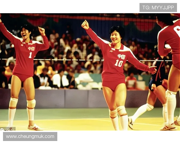 中国女排逆转夺冠展现顽强拼搏精神年轻阵容迎来全新辉煌时刻