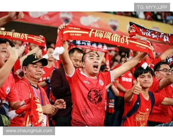 深圳足球队灵活性变革引发热议助力球队新篇章 深圳足球队灵活性变革引发热议助力球队新篇章