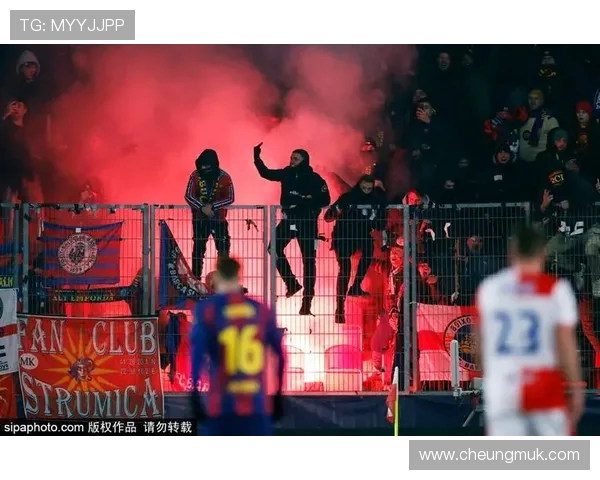 弗伦基·德容:从天赋少年到巴萨中场核心的成长之路