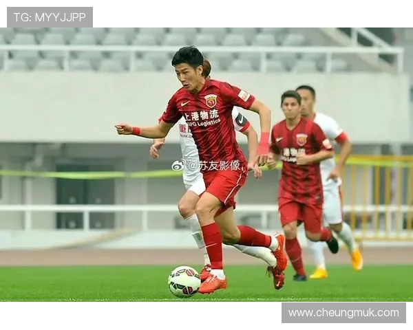 上海上港对阵辽宁的精彩直播全程回顾与赛后分析